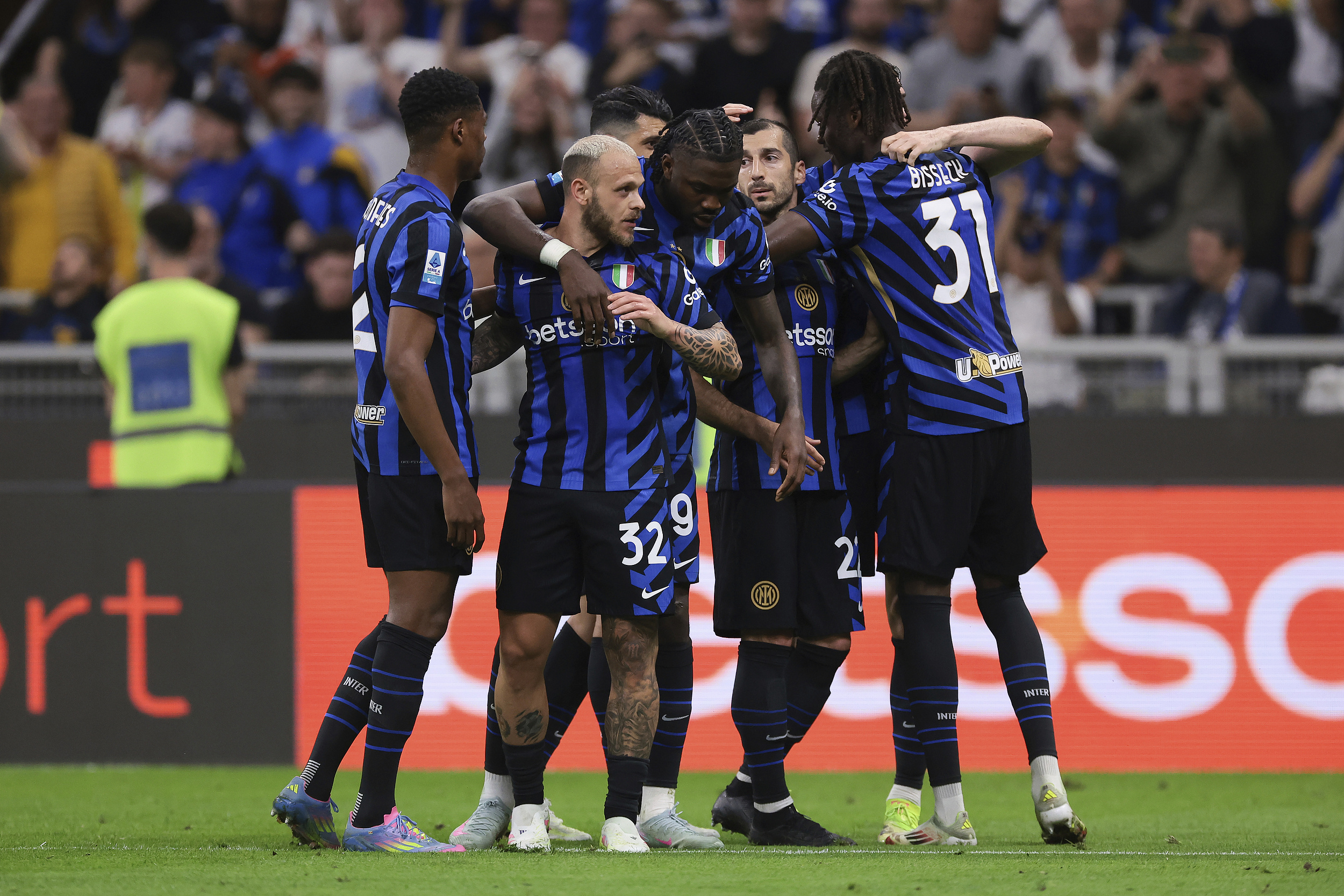 赛地聚焦:意甲窗口期热度飙升,辽宁本钢外线爆发,底气十足,临场指挥获称赞(辽宁本钢最新消息) 赛地聚焦:意甲窗口期热度飙升,辽宁本钢外线爆发,底气十足,临场指挥获称赞(辽宁本钢最新消息)